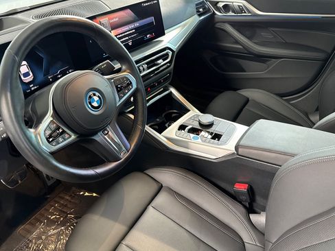 Used 2023 BMW i4 eDrive40 w/ M Sport Package RWD image 11