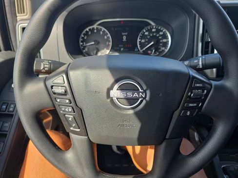 New 2026 Nissan Frontier SV w/ Tow Package AWD/4WD image 8