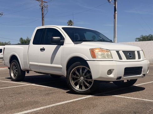 Used 2012 Nissan Titan SV w/ Sport Appearance Pkg RWD image 1