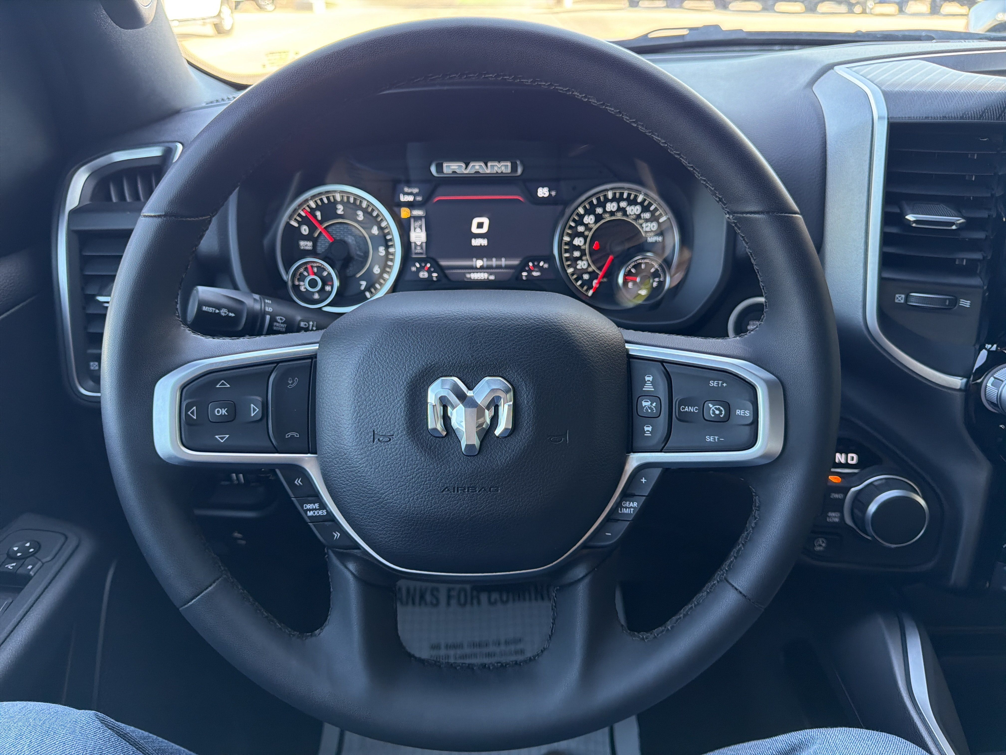 Used 2025 RAM 1500 Big Horn AWD/4WD image 17