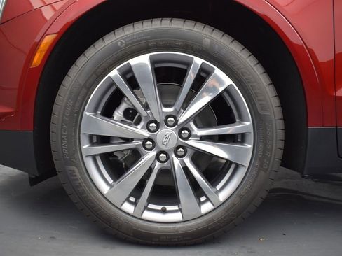 New 2025 Cadillac XT5 Premium Luxury w/ LPO, Floor Liner Package image 8