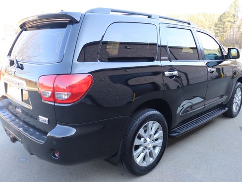 Used 2014 Toyota Sequoia Limited image 15