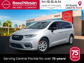 Used 2024 Chrysler Pacifica Touring-L video 1