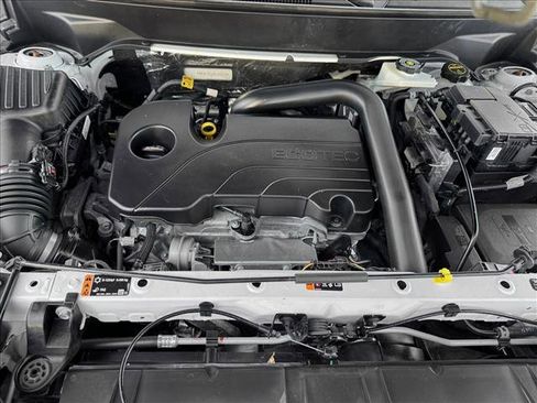 Used 2024 GMC Terrain SLE image 20