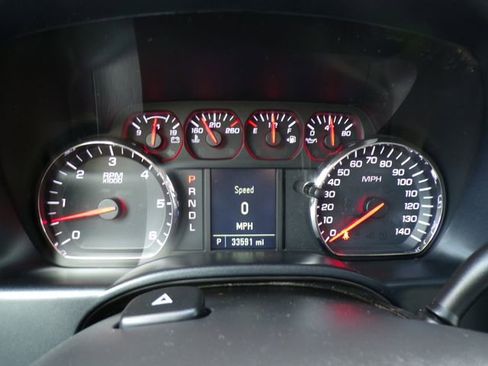 Used 2018 Chevrolet Silverado 1500 W/T w/ Trailering Package image 13