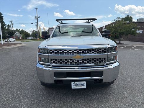 Used 2019 Chevrolet Silverado 2500 W/T w/ WT Convenience Package RWD image 4
