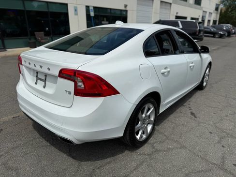 Used 2015 Volvo S60 T5 FWD image 4
