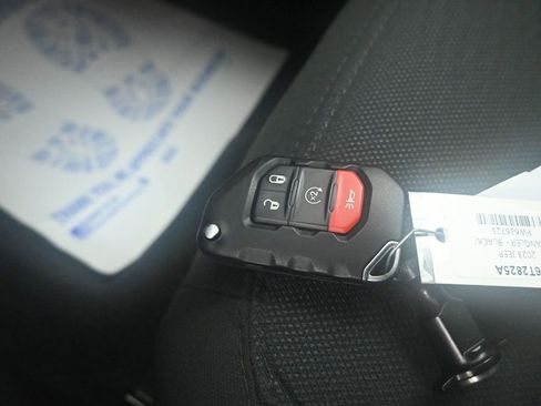 Used 2023 Jeep Wrangler Sport S image 29