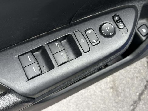 Used 2016 Honda Civic EX-L image 13