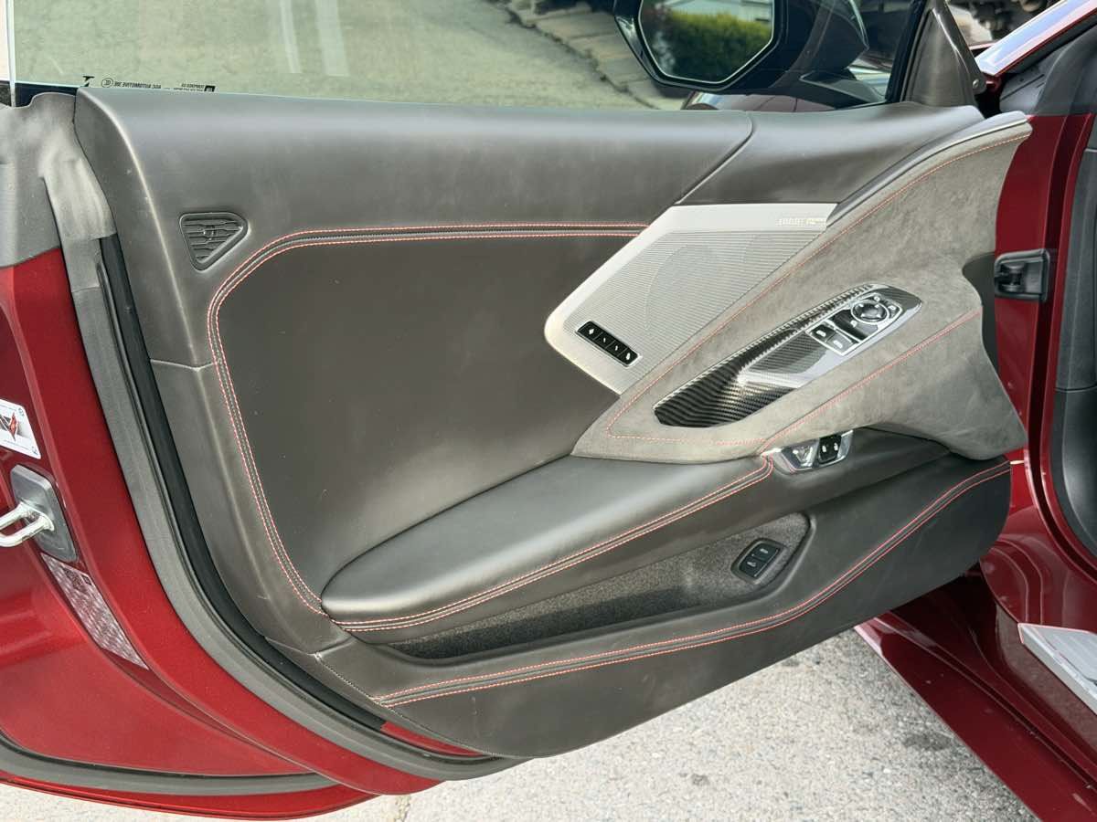 Used 2020 Chevrolet Corvette Stingray Premium Cpe w/ 3LT Preferred Equipment Group RWD image 18