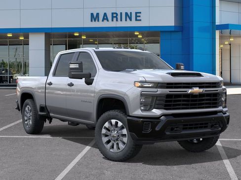 New 2026 Chevrolet Silverado 2500 Custom w/ Custom Value Package AWD/4WD image 7