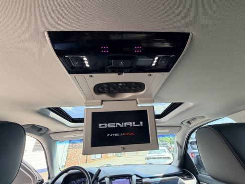 Used 2019 GMC Yukon XL Denali w/ Denali Ultimate Package AWD/4WD image 67