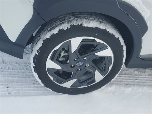 Certified 2025 Subaru Crosstrek 2.5i Limited image 5