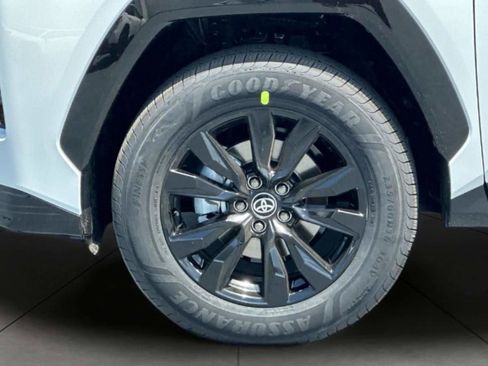 New 2026 Toyota RAV4 SE FWD image 33