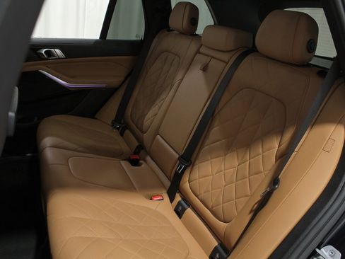 Certified 2023 BMW X5 xDrive40i w/ M Sport Package image 20