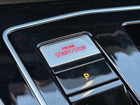 New 2026 Volkswagen GTI SE image 28