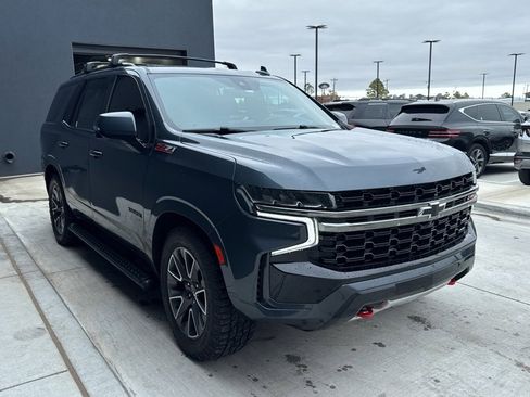 Used 2021 Chevrolet Tahoe Z71 w/ Z71 Off-Road Package image 11