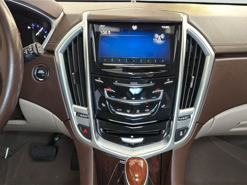 Used 2014 Cadillac SRX Luxury w/ Driver Awareness Package image 16