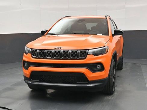 New 2026 Jeep Compass Latitude AWD/4WD image 11
