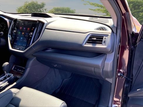 Used 2025 Subaru Ascent Touring w/ Popular Package #1 AWD/4WD image 26