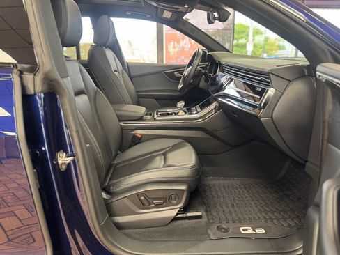 Used 2021 Audi Q8 Premium Plus w/ Premium Plus Package AWD/4WD image 19