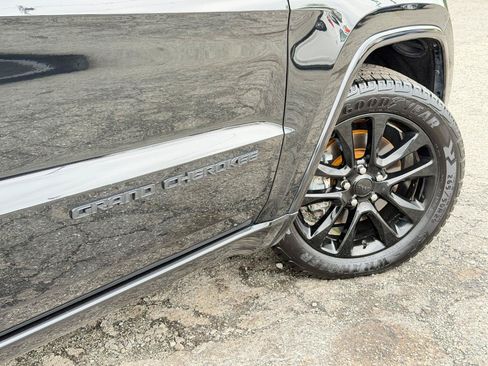 Used 2021 Jeep Grand Cherokee Laredo X AWD/4WD image 88