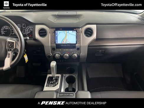 Used 2020 Toyota Tundra SR5 w/ SR5 Upgrade Package AWD/4WD image 17
