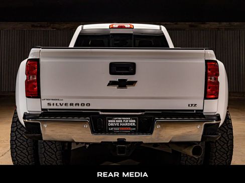 Used 2018 Chevrolet Silverado 3500 LTZ w/ Duramax Plus Package image 8
