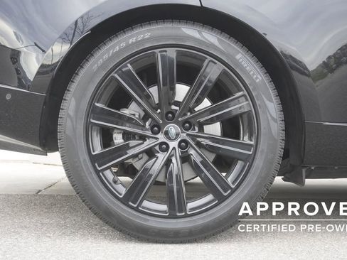Used 2023 Land Rover Range Rover SE image 32