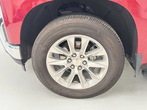 Used 2020 Chevrolet Silverado 1500 LTZ w/ LTZ Premium Package AWD/4WD image 24