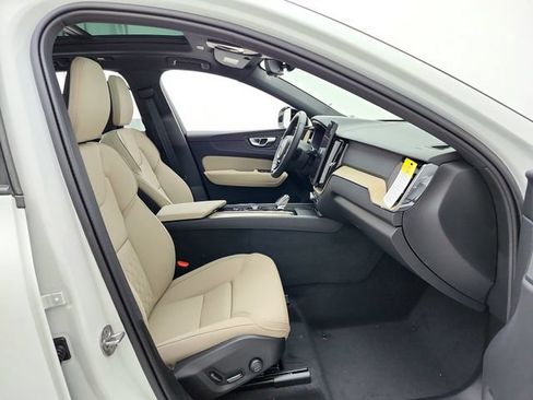 New 2026 Volvo XC60 B5 Plus w/ Protection Package Premier AWD/4WD image 18