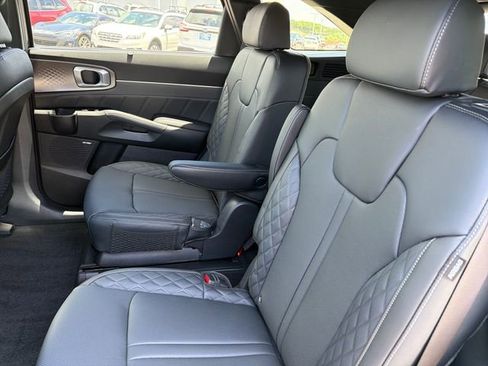 New 2026 Kia Sorento SX Prestige AWD/4WD image 19
