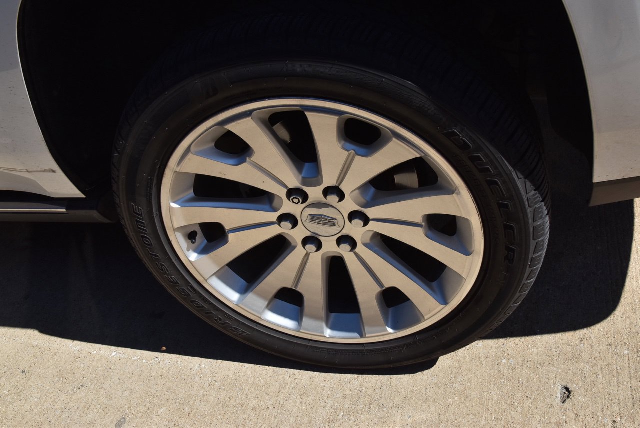 Used 2016 Cadillac Escalade Premium RWD image 10