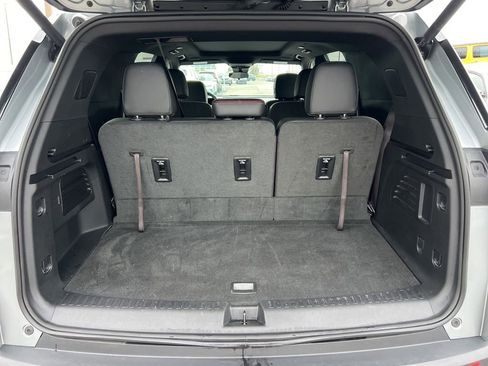 Used 2025 Chevrolet Traverse Z71 w/ Driver Confidence Package image 15