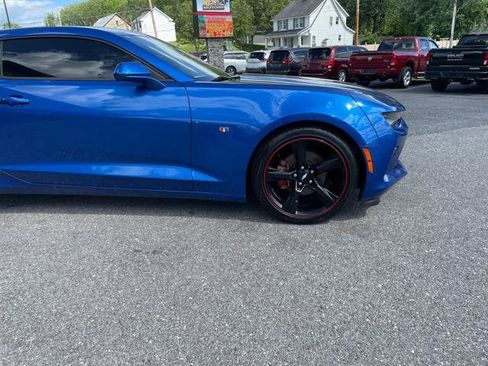 Used 2017 Chevrolet Camaro LT w/ RS Package RWD image 10