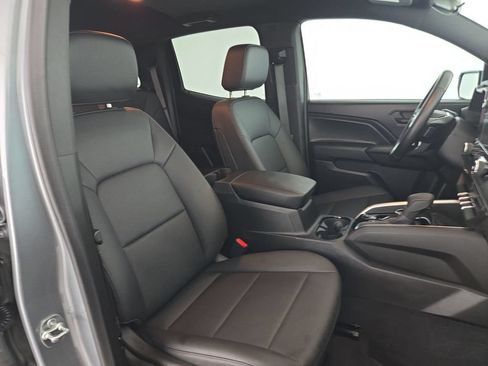 Certified 2025 Chevrolet Colorado Trail Boss AWD/4WD image 33