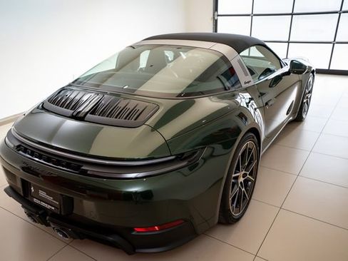 Used 2026 Porsche 911 Targa 4 GTS image 37