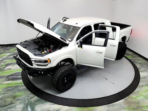 Used 2021 RAM 2500 Laramie AWD/4WD image 34