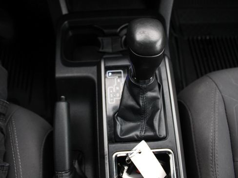 Used 2019 Toyota Tacoma image 22