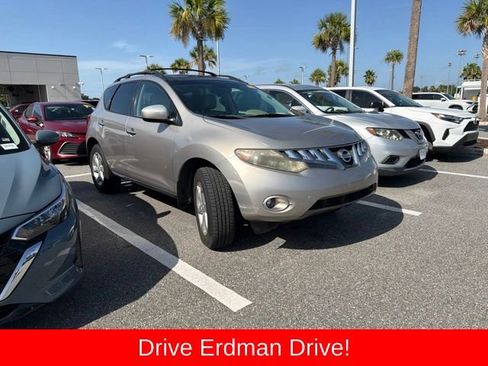 Used 2010 Nissan Murano SL w/ Navigation Pkg FWD image 1