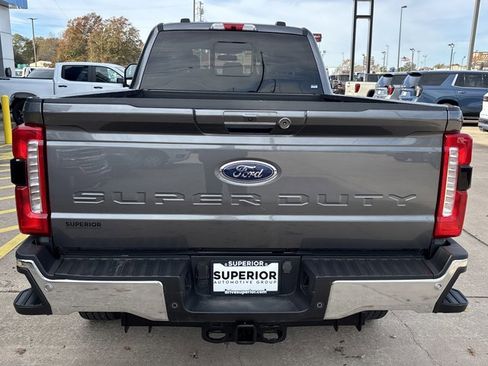 Used 2023 Ford F350 Lariat w/ Chrome Package image 4