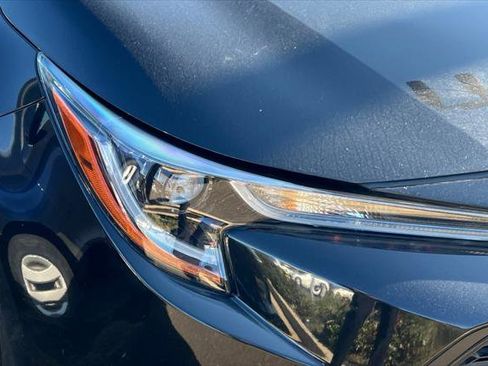 Certified 2021 Toyota Corolla LE image 8