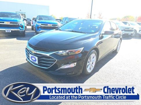 Used 2022 Chevrolet Malibu LT image 1