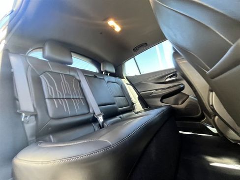 Used 2024 Buick Envista Avenir FWD image 35