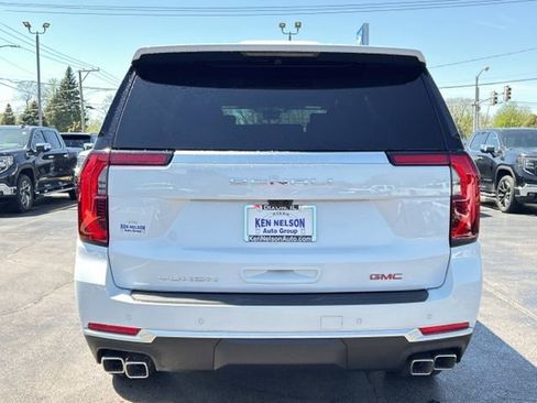 New 2026 GMC Yukon Denali AWD/4WD image 8