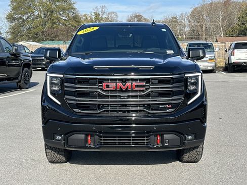 Used 2025 GMC Sierra 1500 AT4 w/ AT4 Premium Package image 2