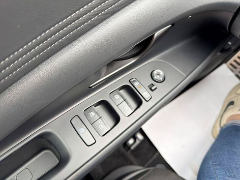 New 2026 Hyundai Elantra Sport FWD image 14
