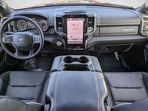Used 2025 RAM 1500 Laramie image 17