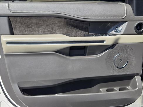 Used 2019 Ford Expedition Max Limited w/ Equipment Group 301A RWD image 13