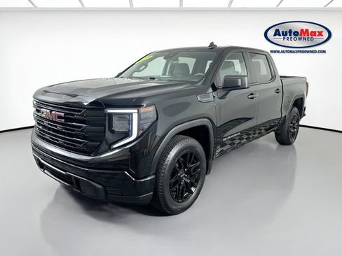 Used 2023 GMC Sierra 1500 Pro w/ Graphite Edition AWD/4WD image 4
